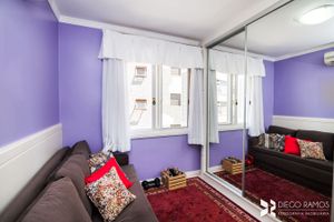 Image 19 - 187087