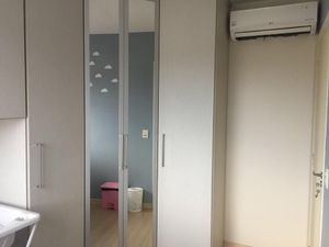 Image 19 - 187257