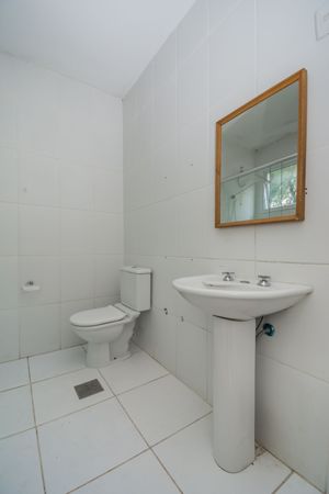 Image 12 - 187324