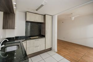 Image 28 - 187324