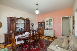 Image 5 - 187382