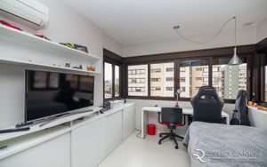 Image 16 - 187415