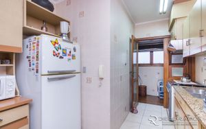 Image 11 - 187500