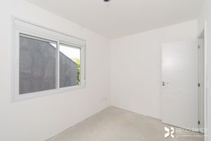 Image 12 - 187545