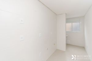 Image 17 - 187545