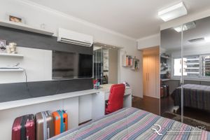 Image 6 - 187569