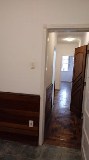 Image 10 - 187590
