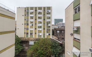 Image 12 - 187636