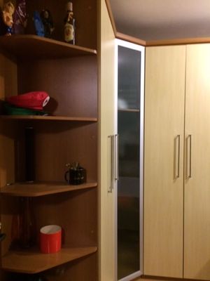 Image 12 - 187747