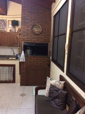 Image 15 - 187747