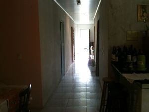 Image 12 - 187911