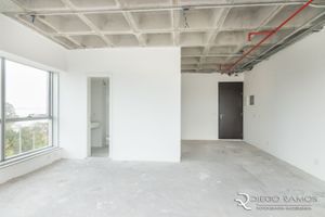Image 24 - 187988