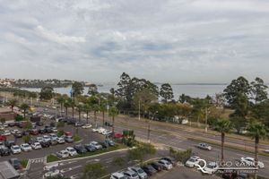 Image 27 - 187988