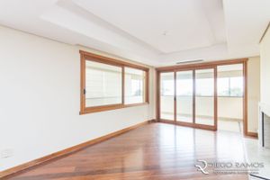 Image 1 - 188032
