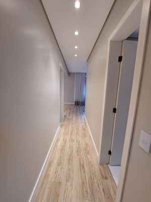 Image 10 - 188112