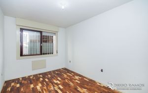 Image 4 - 188210