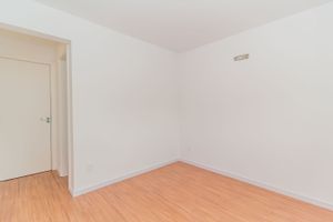 Image 13 - 188278