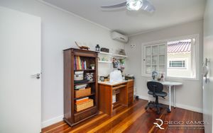 Image 3 - 188357