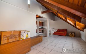 Image 9 - 188357