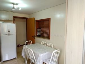 Image 14 - 188444
