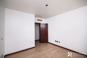 Image 24 - 188482