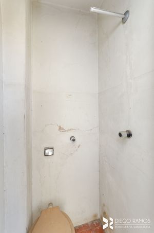 Image 12 - 188505