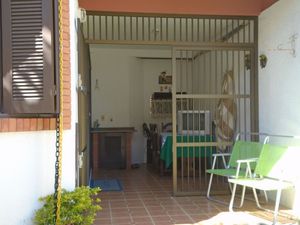 Image 11 - 188627