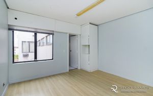 Image 10 - 188651