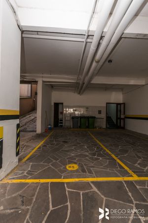 Image 37 - 188684