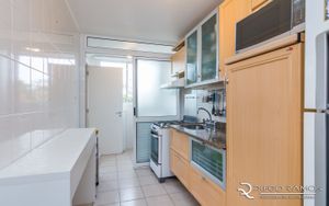 Image 9 - 188710