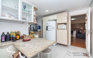 Image 17 - 188894