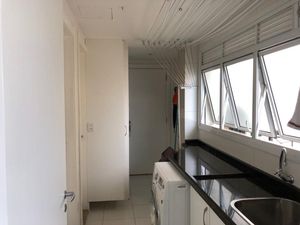 Image 8 - 188979
