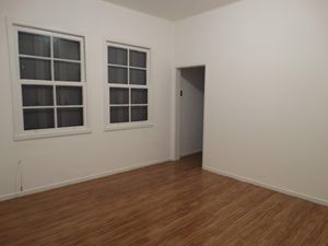 Image 1 - 189095