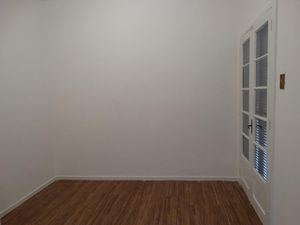 Image 6 - 189095