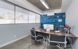 Image 10 - 189147