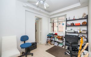 Image 13 - 189213