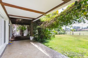 Image 12 - 189270