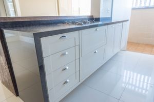 Image 19 - 189310