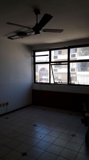 Image 3 - 189645