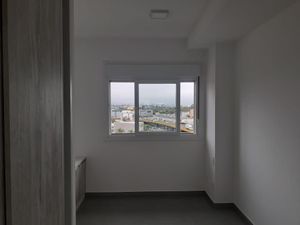 Image 6 - 189717