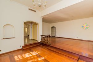 Image 12 - 189729