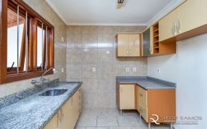 Image 13 - 189737