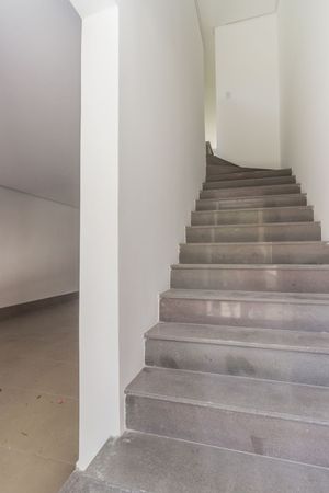 Image 31 - 189749