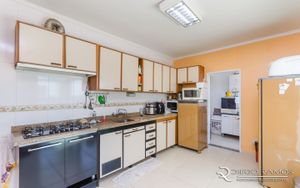Image 18 - 189832