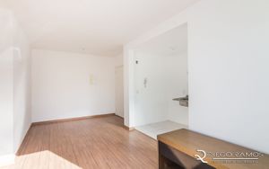 Image 3 - 190004