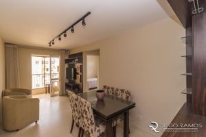 Image 4 - 190009