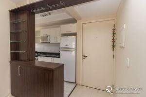 Image 12 - 190009
