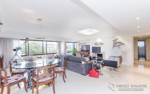 Image 1 - 190011