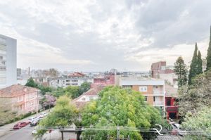 Image 31 - 190011