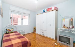 Image 7 - 190012
